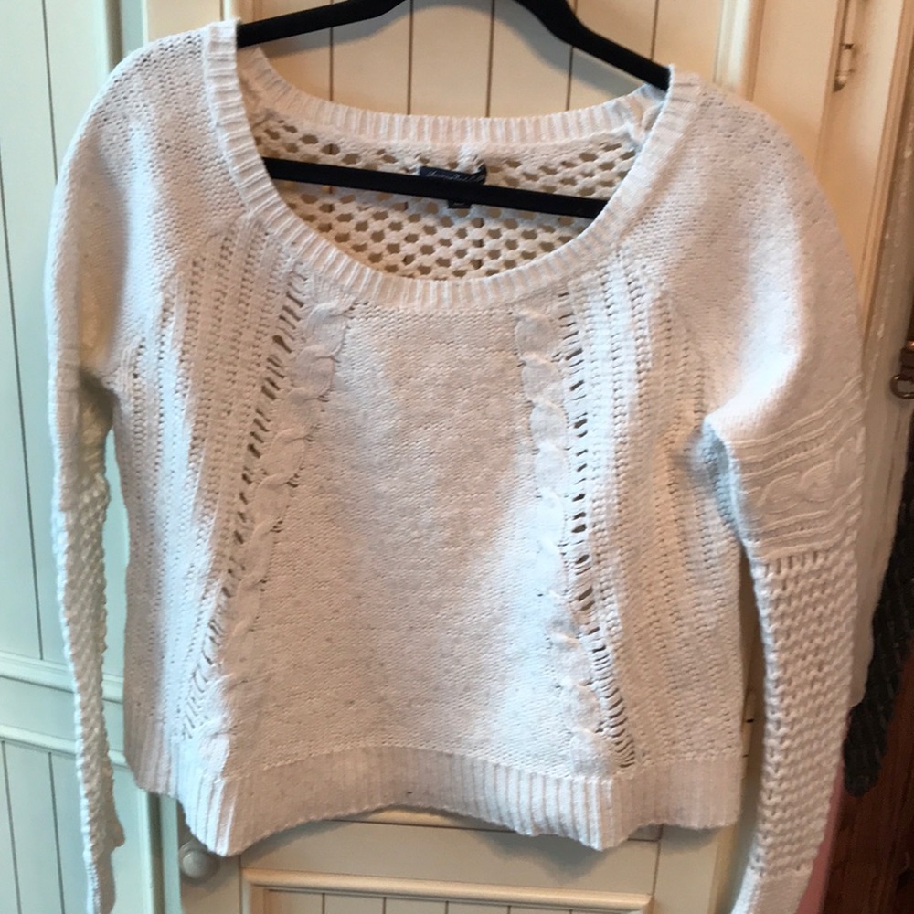 American Eagle sweater